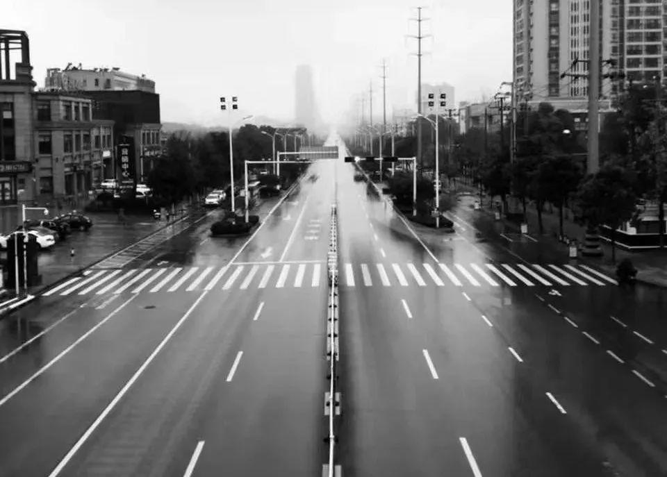 在外地的湖北人:我们现在是老鼠过街,人人喊打 在外地的湖北人:我们现在是老鼠过街,人人喊打