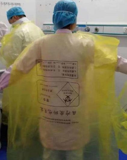 满屏口罩!刚刚,厦门摇号买!湖北红十字会道歉,硬核专家:请把N95留给最美逆行者! 满屏口罩!刚刚,厦门摇号买!湖北红十字会道歉,硬核专家:请把N95留给最美逆行者!
