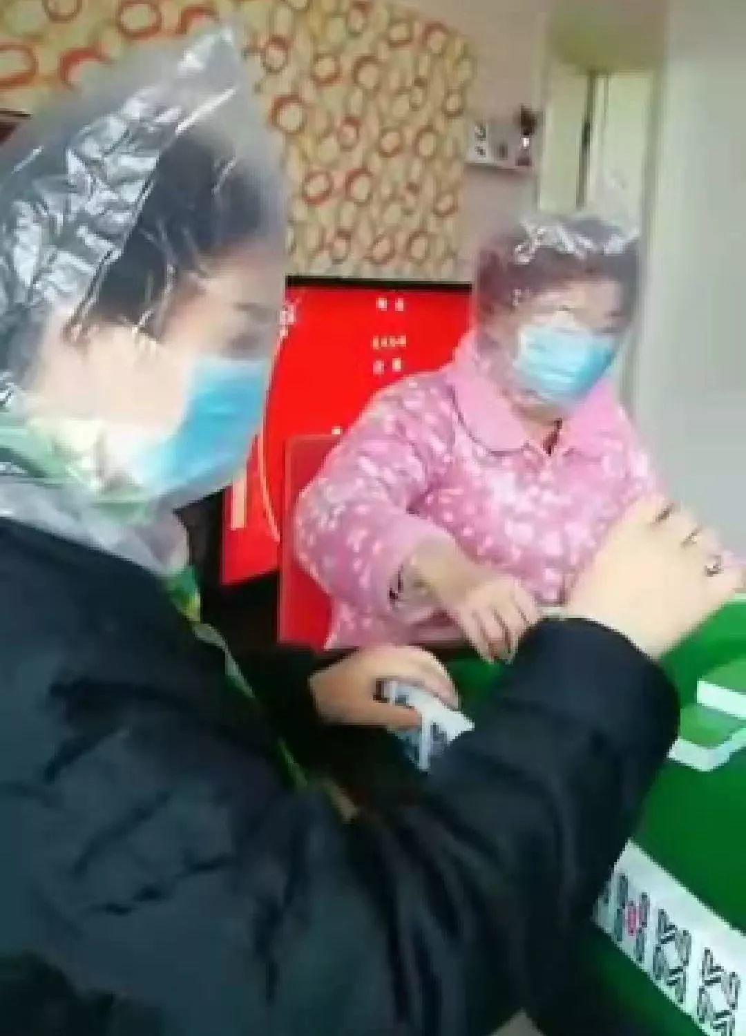 那些“自我隔离”的人是怎么开展娱乐活动的？