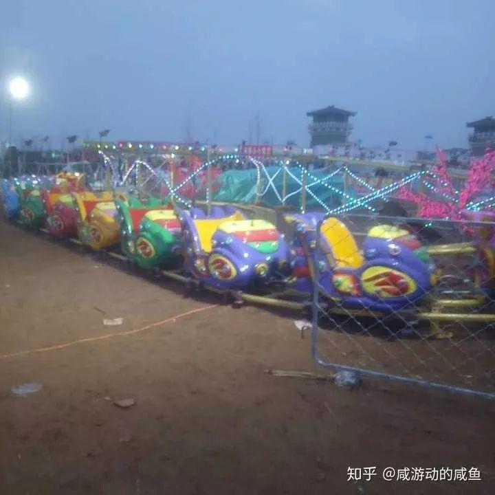 除了患者，还有一群人正在疫情中煎熬