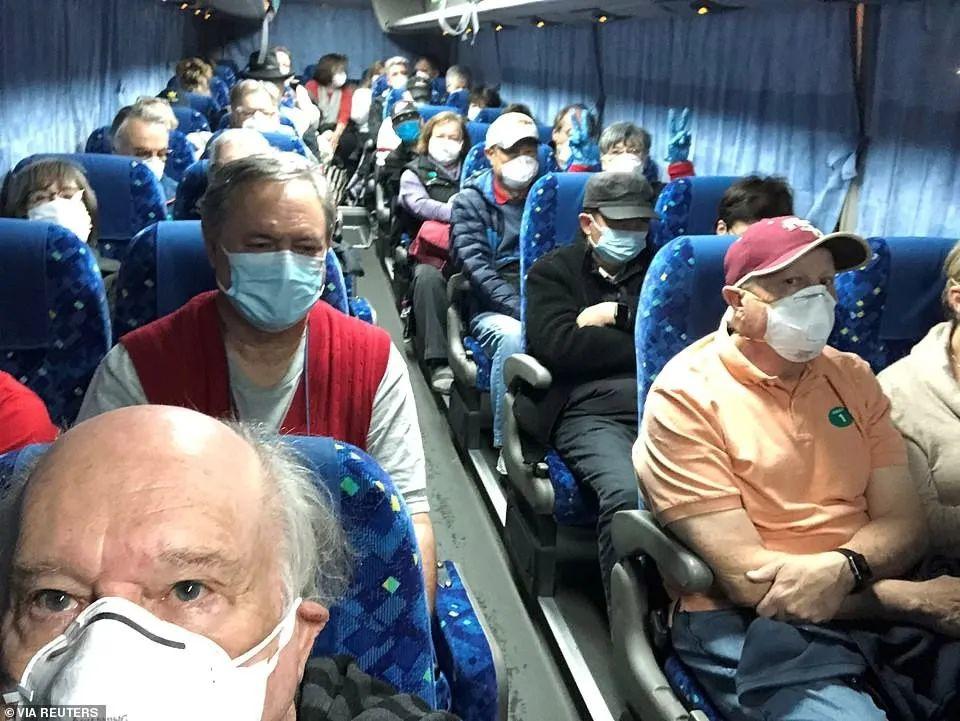 美国承认新冠疫情即将大爆发！吹哨人称：CDC刻意隐瞒全美已超1000例...