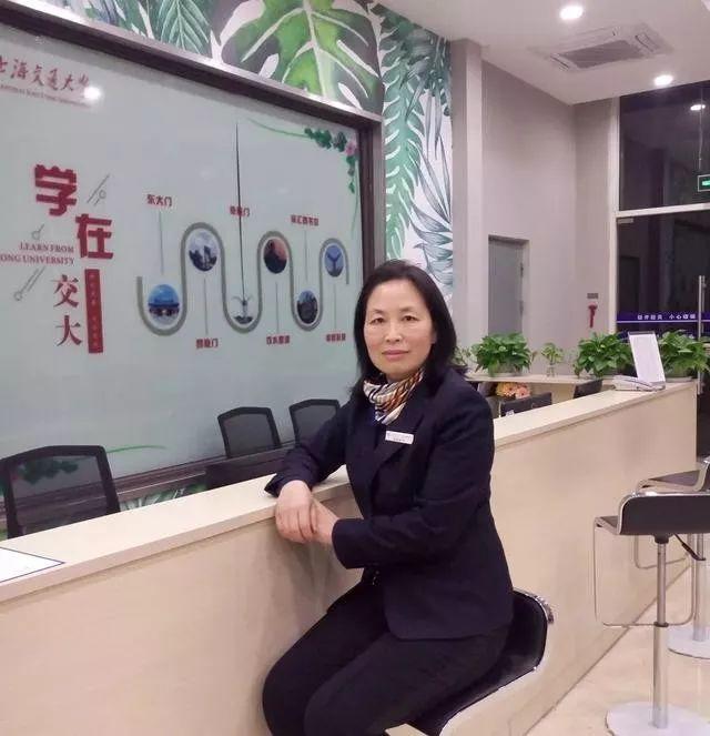 “博士坐下，硕士留下，本科等下，专科让下！”你还敢不努力？
