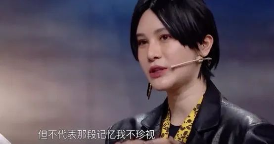 超女14年后重聚“互撕”：不穷追猛打，是成年人友谊最后的体面