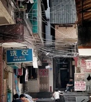 中国以工代赈,美国无工可复 中国以工代赈,美国无工可复