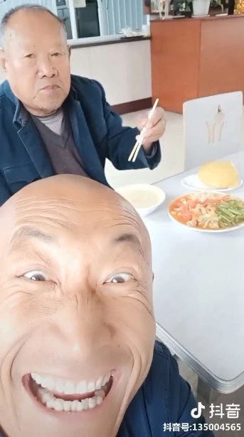 快手的《看见》比B站的《后浪》不知高到哪里去了 快手的《看见》比B站的《后浪》不知高到哪里去了