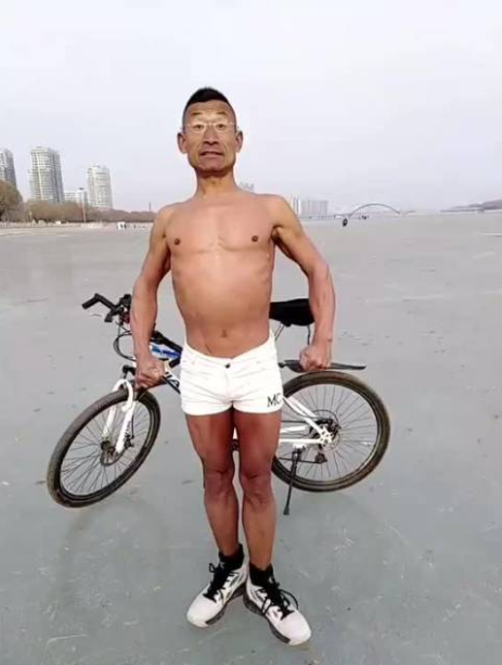 快手的《看见》比B站的《后浪》不知高到哪里去了 快手的《看见》比B站的《后浪》不知高到哪里去了