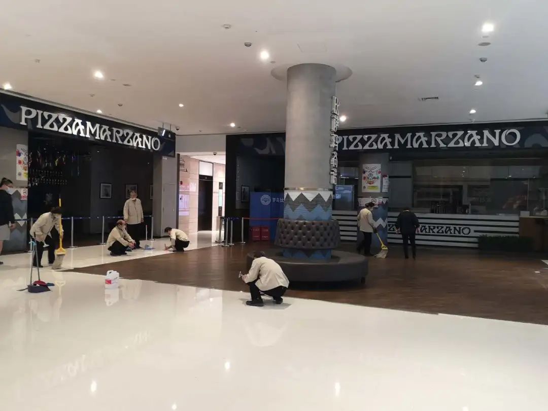 疫情之下，商场空铺是坏事吗？