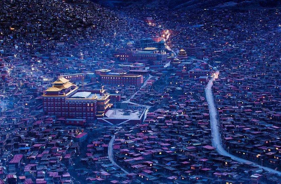 中国县城现状,入骨三分般深刻 中国县城现状,入骨三分般深刻