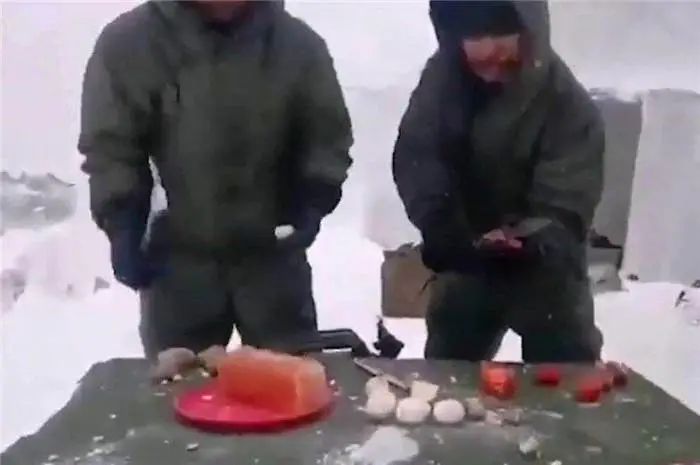 大雪封山前，20万人驻军边境！印度到底想干吗？