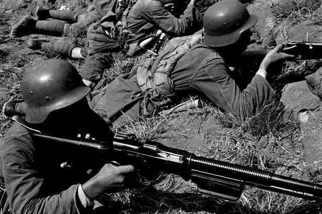 深度 | 1937，南京保卫战，忠勇的守护与可耻的溃逃
