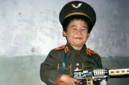 在北京,这群人操控娱乐圈格局40年,潜规则至今没打破 在北京,这群人操控娱乐圈格局40年,潜规则至今没打破