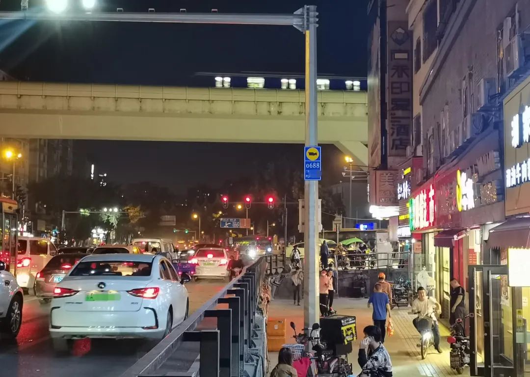 开一间汤粉店能挣多少钱? 开一间汤粉店能挣多少钱?