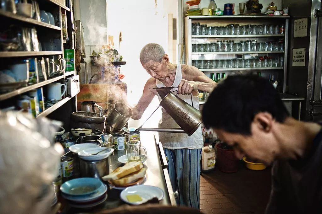 中国人喝咖啡，一点都不崇洋媚外