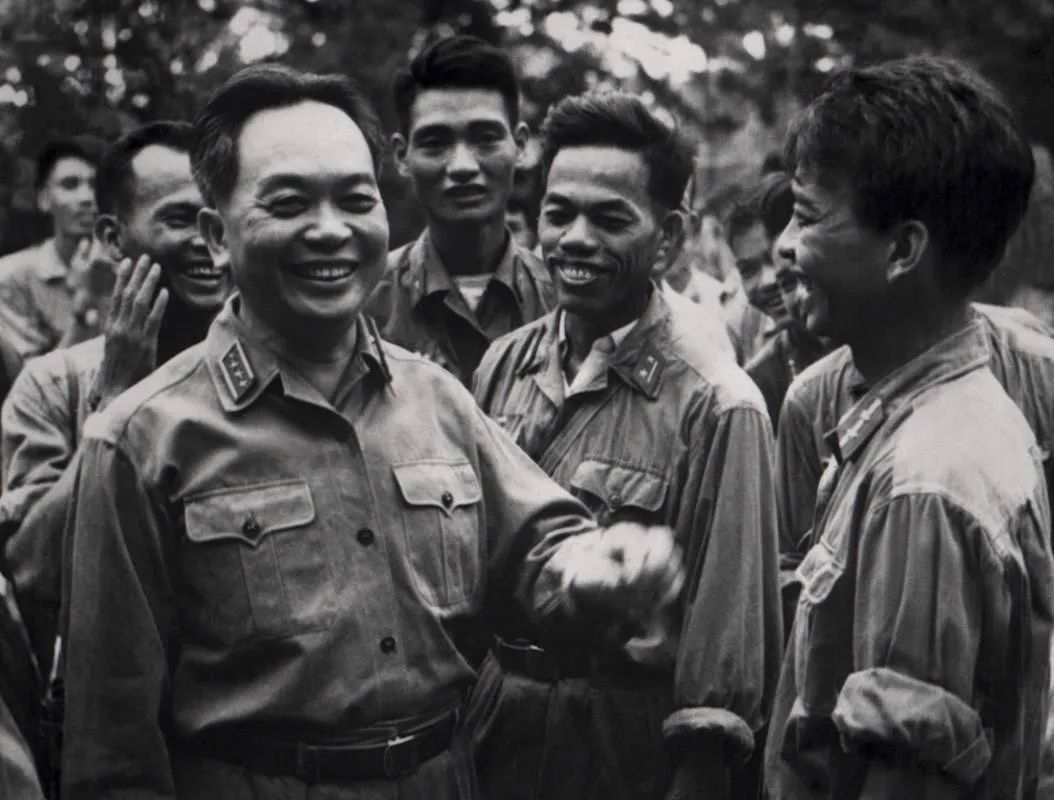 冯学荣：我们和越南同志加兄弟，为何走到互相残杀的地步？