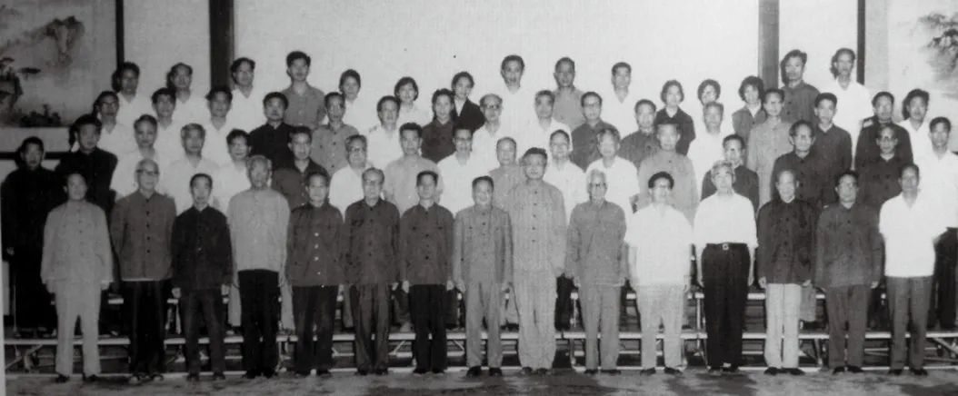 文科生,有人觉得你们误国 文科生,有人觉得你们误国