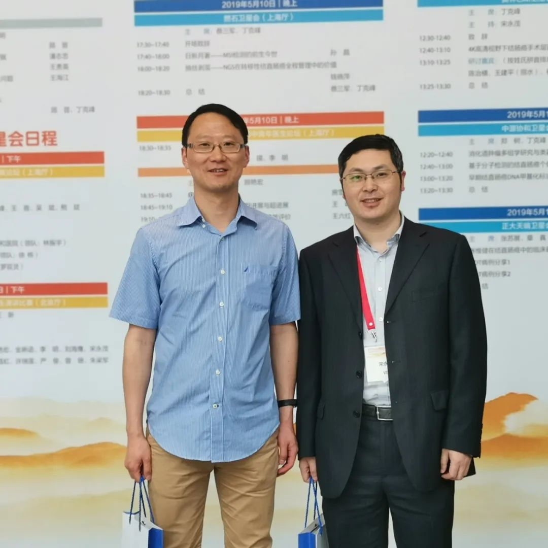向同行亮剑，揭开肿瘤治疗黑幕的白袍医生