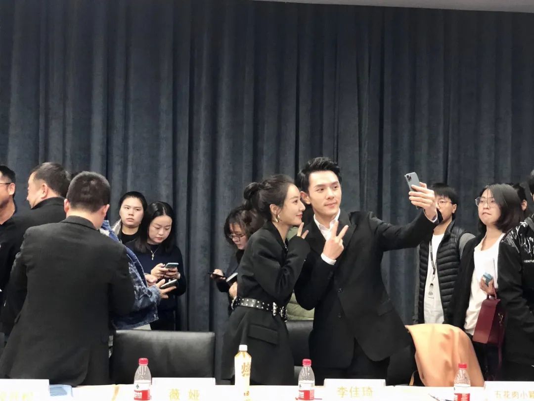 我参与的1000场直播里，三分之一在卖假货