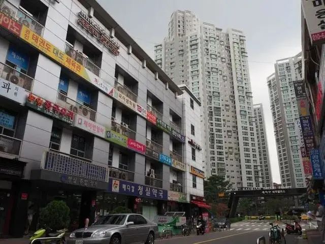 韩国校外培训班：越严打，越疯狂