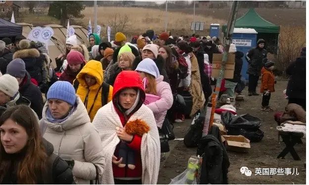 波兰：我们已经接受了50万难民，但没有一个难民营。这才是文明世界！